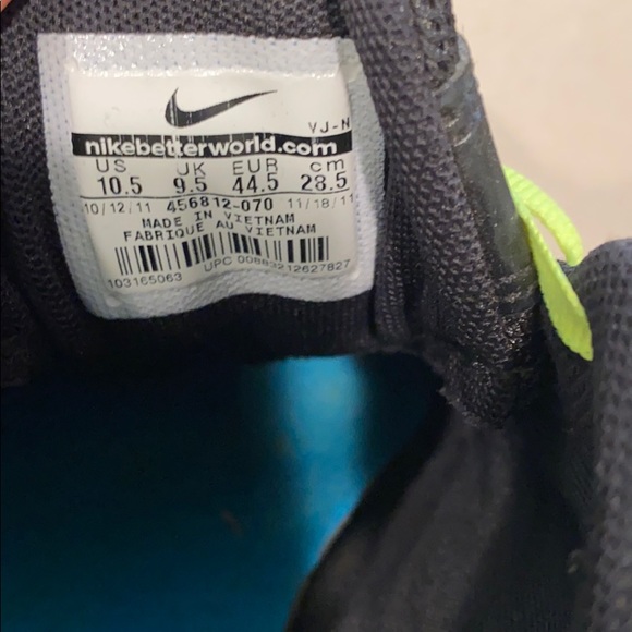 Nike cleats - Picture 4 of 4